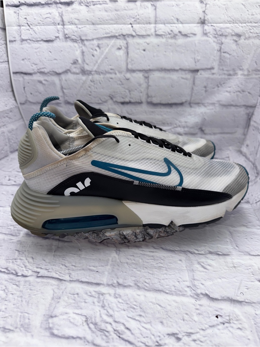 Nike Air Max 2090 Mens Size 14 White Black Athletic Running Shoes Sneakers - Picture 3 of 10